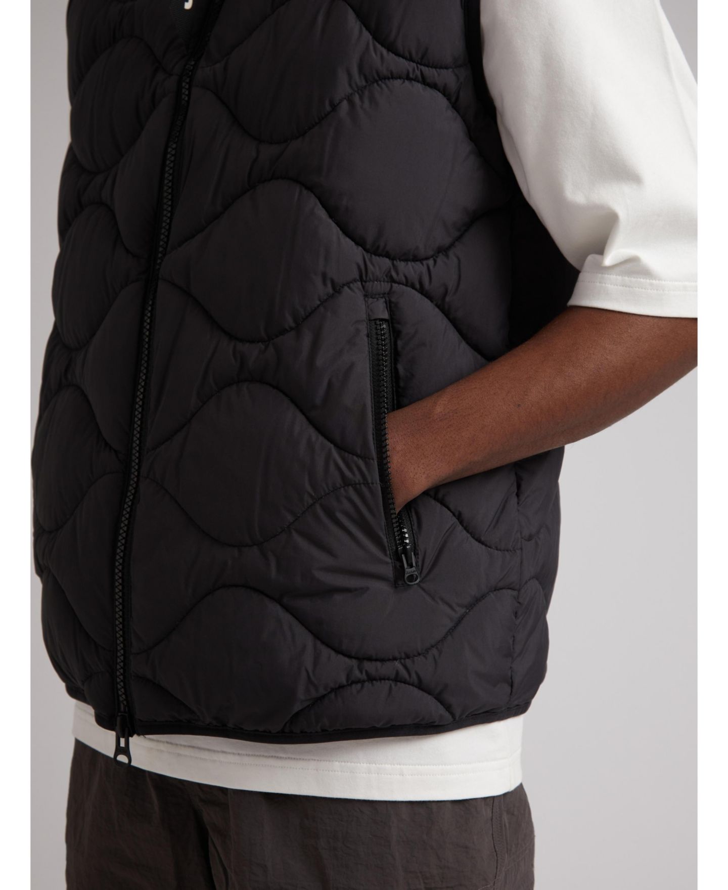 Мужской жилет JACK1T ORB1T High Neck Sleeveless Puffer, цвет: Чёрный — фото 6