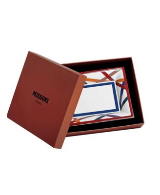 Tray Nastri