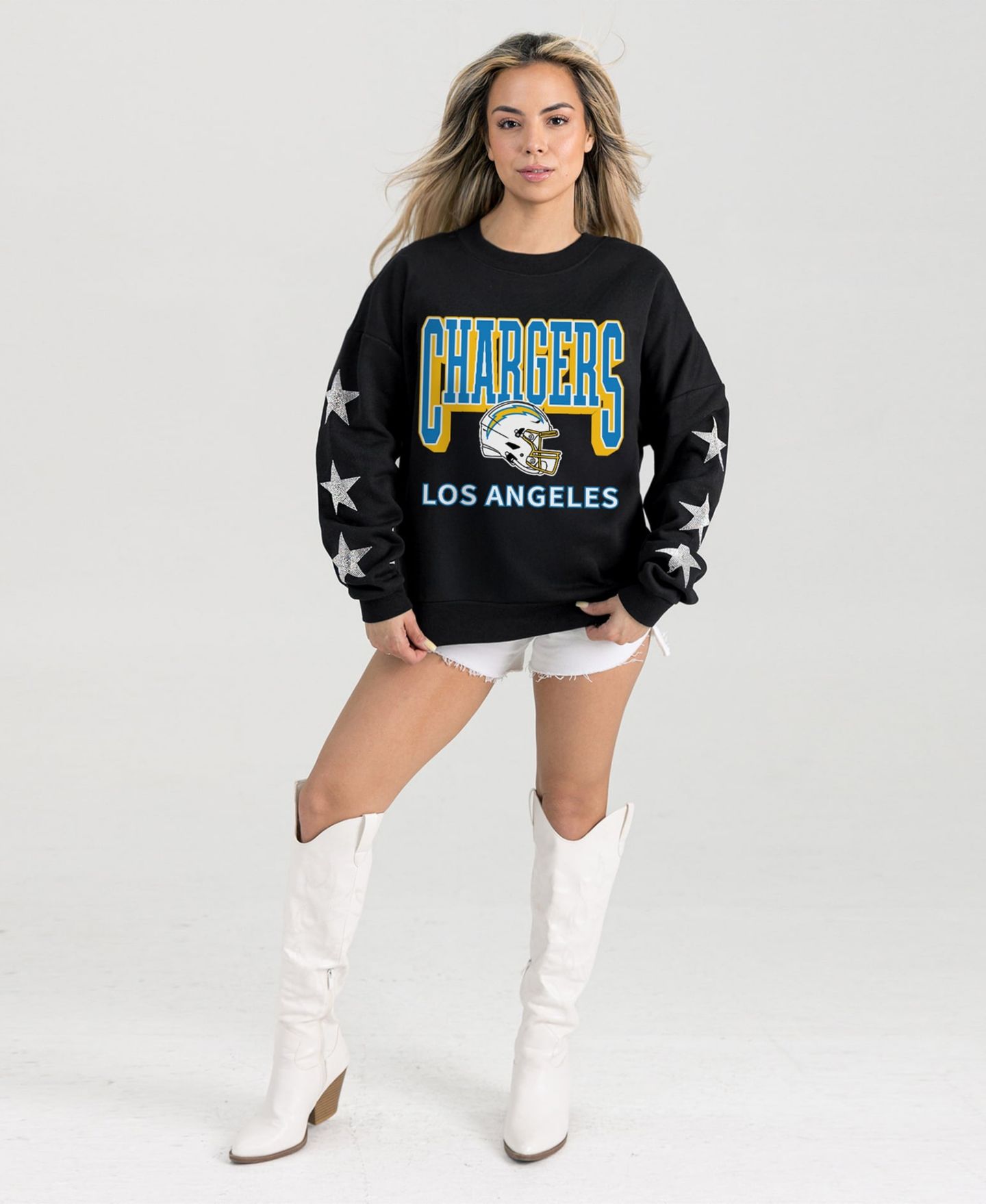 Женская толстовка Gameday Couture Black Los Angeles Chargers Pure Victory Rhinestud Star-Sleeve Pullover — фото 1