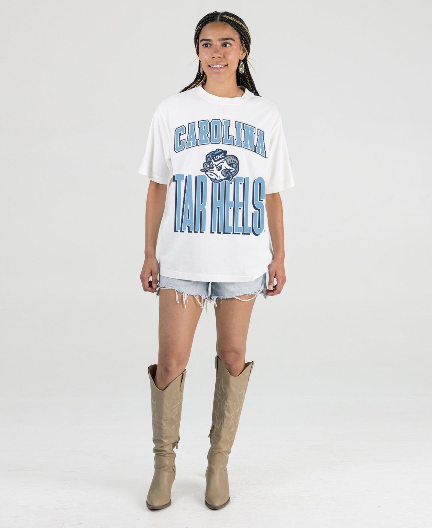 Женские футболки Gameday Couture Cream North Carolina Tar Heels Oversized Fierce Focus — фото 4