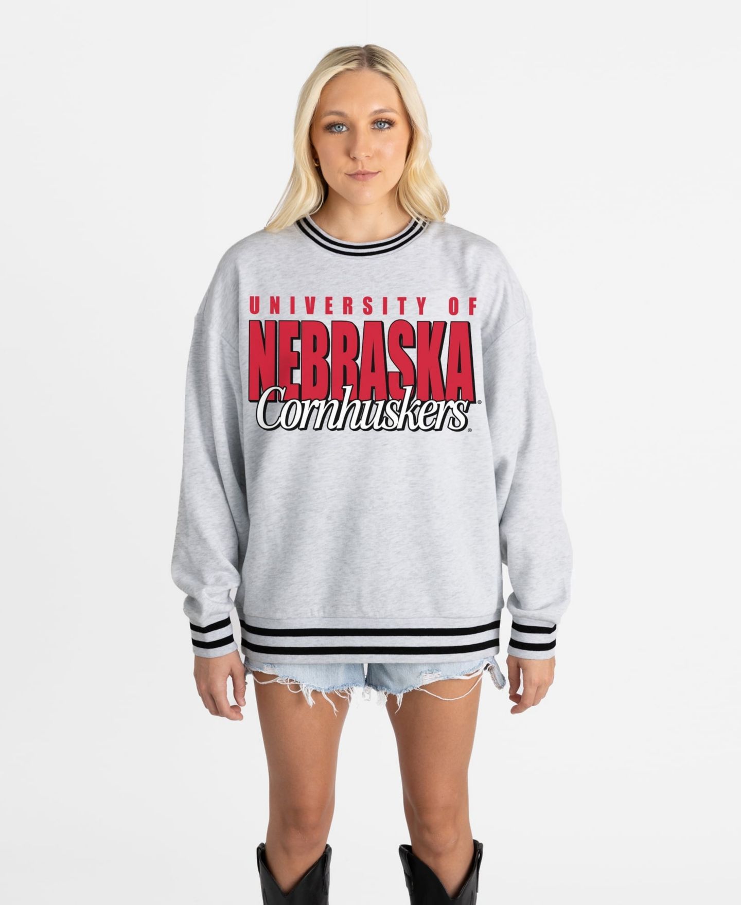Женская толстовка Gameday Couture Gray Nebraska Huskers Oversized Showdown Ringer Stripe — фото 4