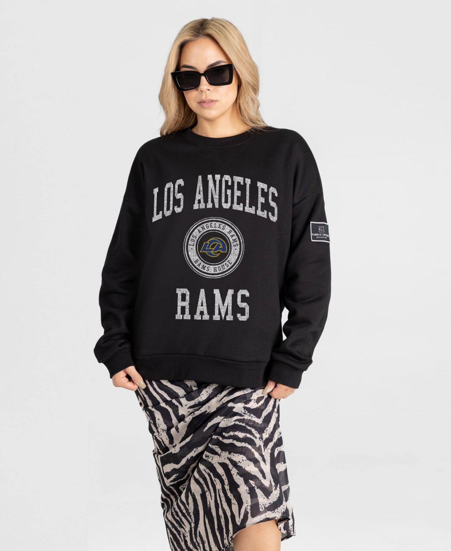 Женская толстовка Gameday Couture Black Los Angeles Rams Fierce Flow Black Label Premium Drop Shoulder — фото 1