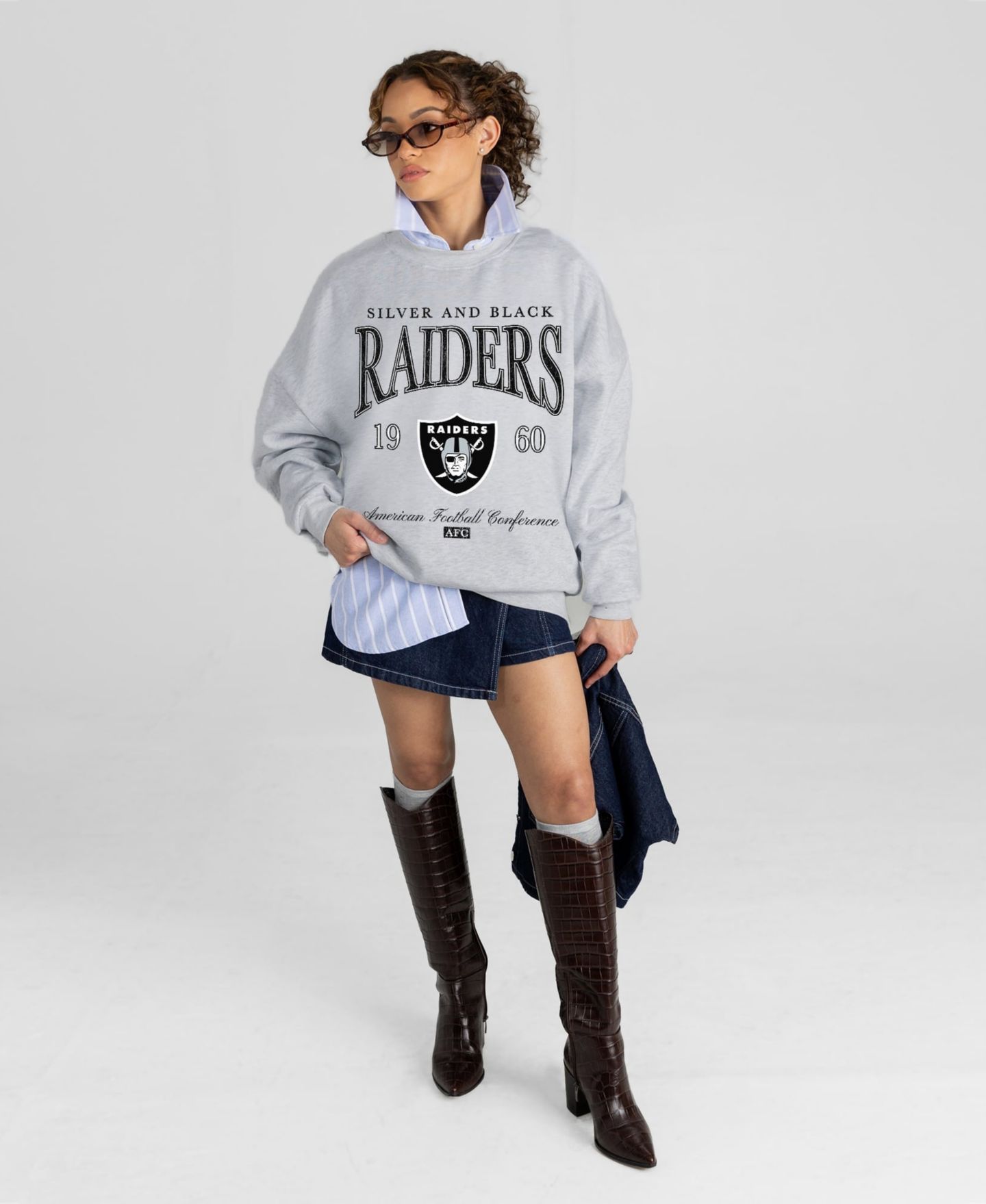 Женская толстовка Gameday Couture Ash Las Vegas Raiders Instant Classic Oversized Premium Drop Shoulder — фото 3