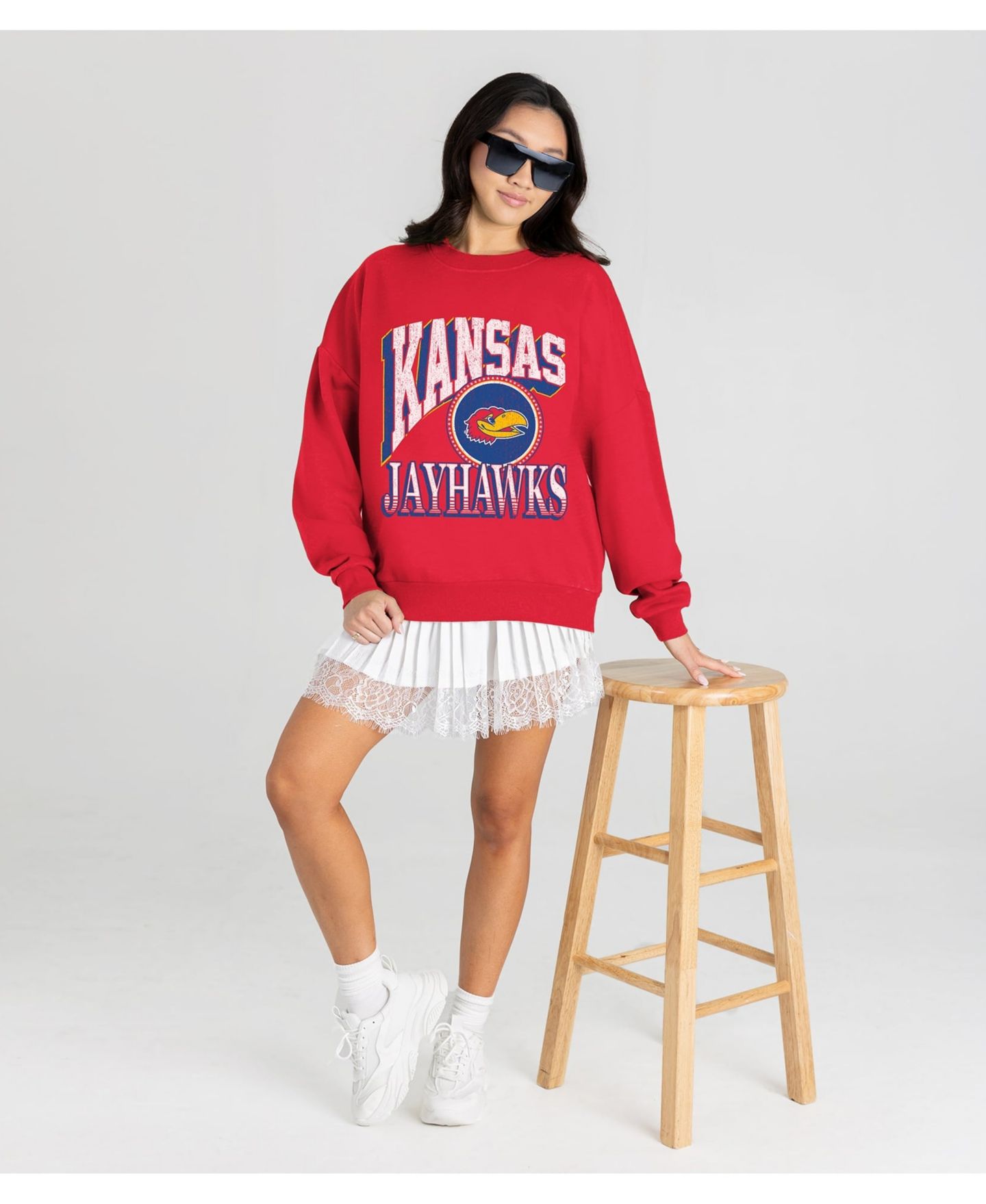Женская толстовка Gameday Couture Red Kansas Jayhawks Main Character Oversized Premium Drop Shoulder — фото 3