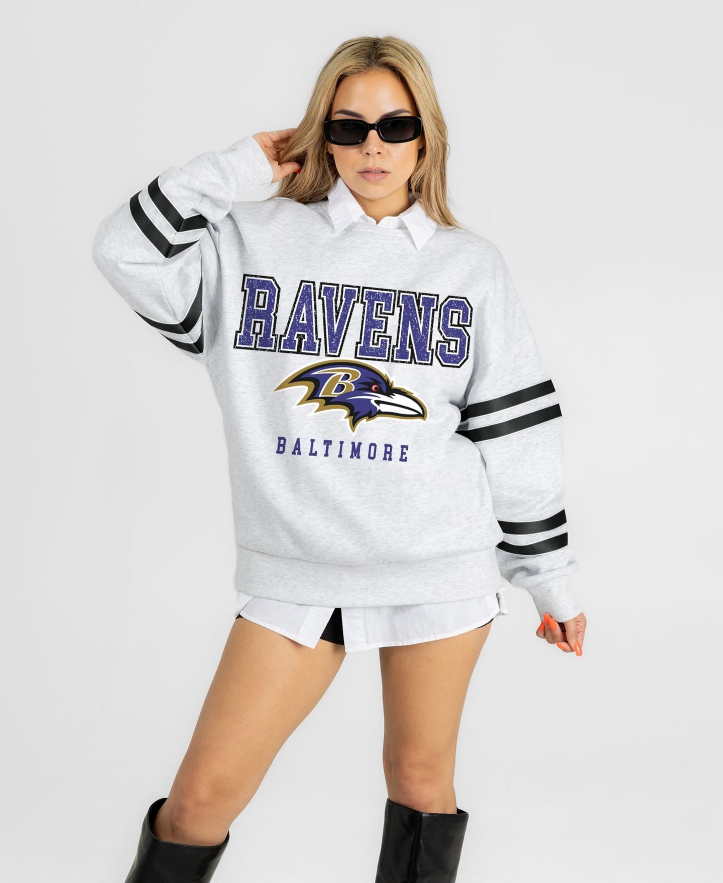 Женская толстовка Gameday Couture Ash Baltimore Ravens Stadium Stripes Oversized Fleece — фото 1