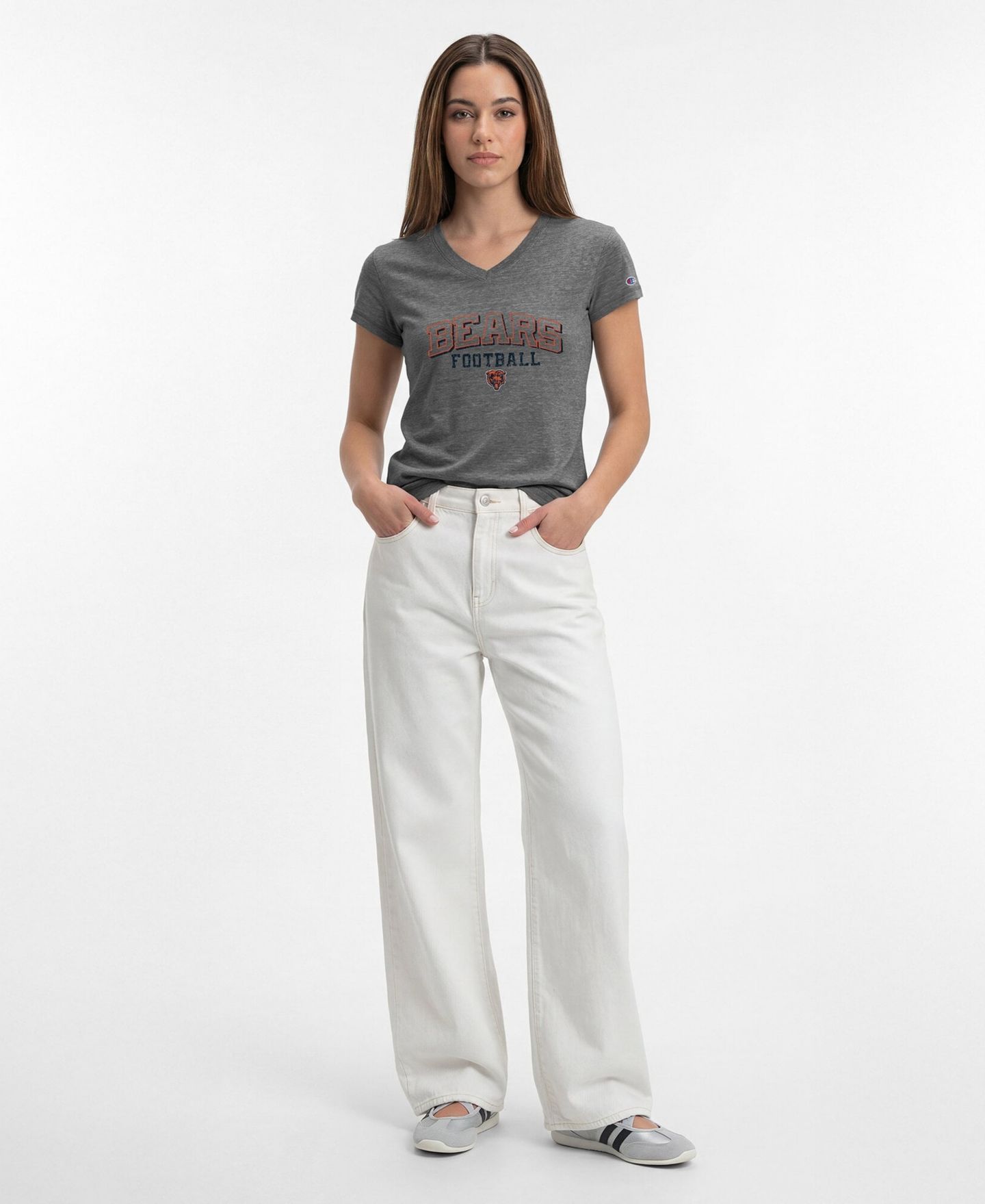 Женская футболка Champion Gray Chicago Bears Triumph Tri-Blend V-Neck — фото 3
