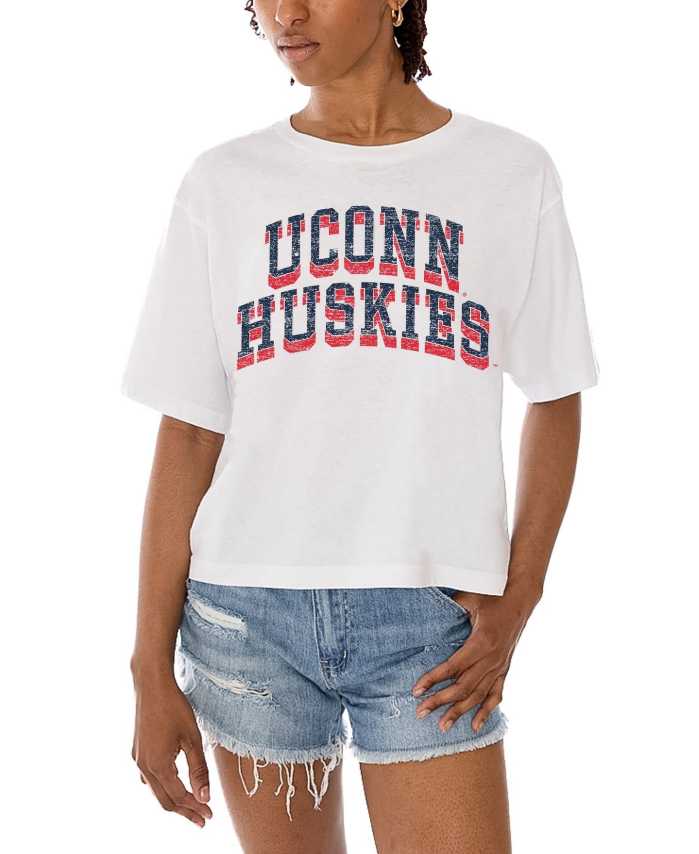 Женская футболка Gameday Couture White UConn Huskies Claim To Fame Boxy Cropped — фото 2