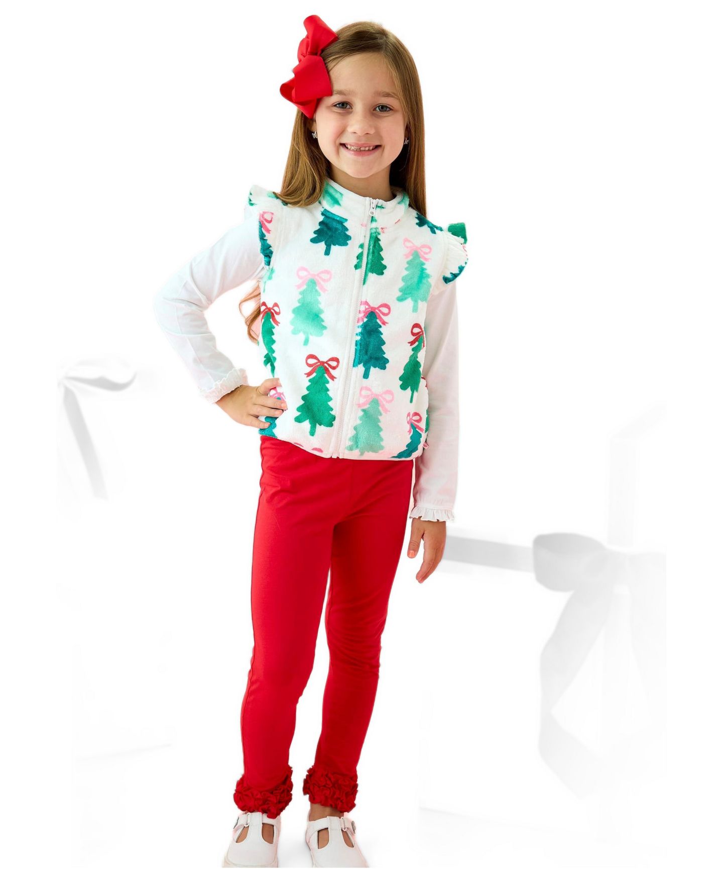 Жилет RuffleButts Quarter-Zip Ruffle Mock-Neck Fleece для девочек, цвет: Christmas Tree Bows — фото 3