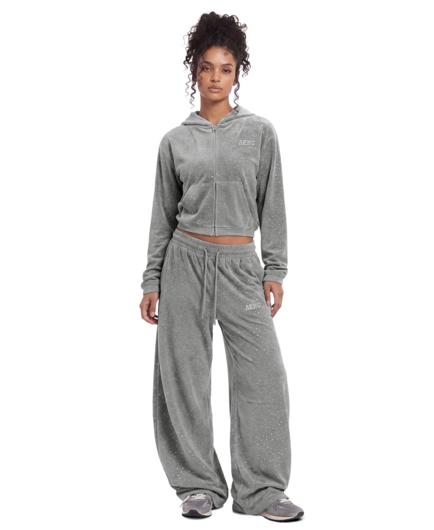 Женские брюки AELFRIC EDEN Rhinestone Velour Baggy Sweatpants, цвет: Тёмный серый — фото 3