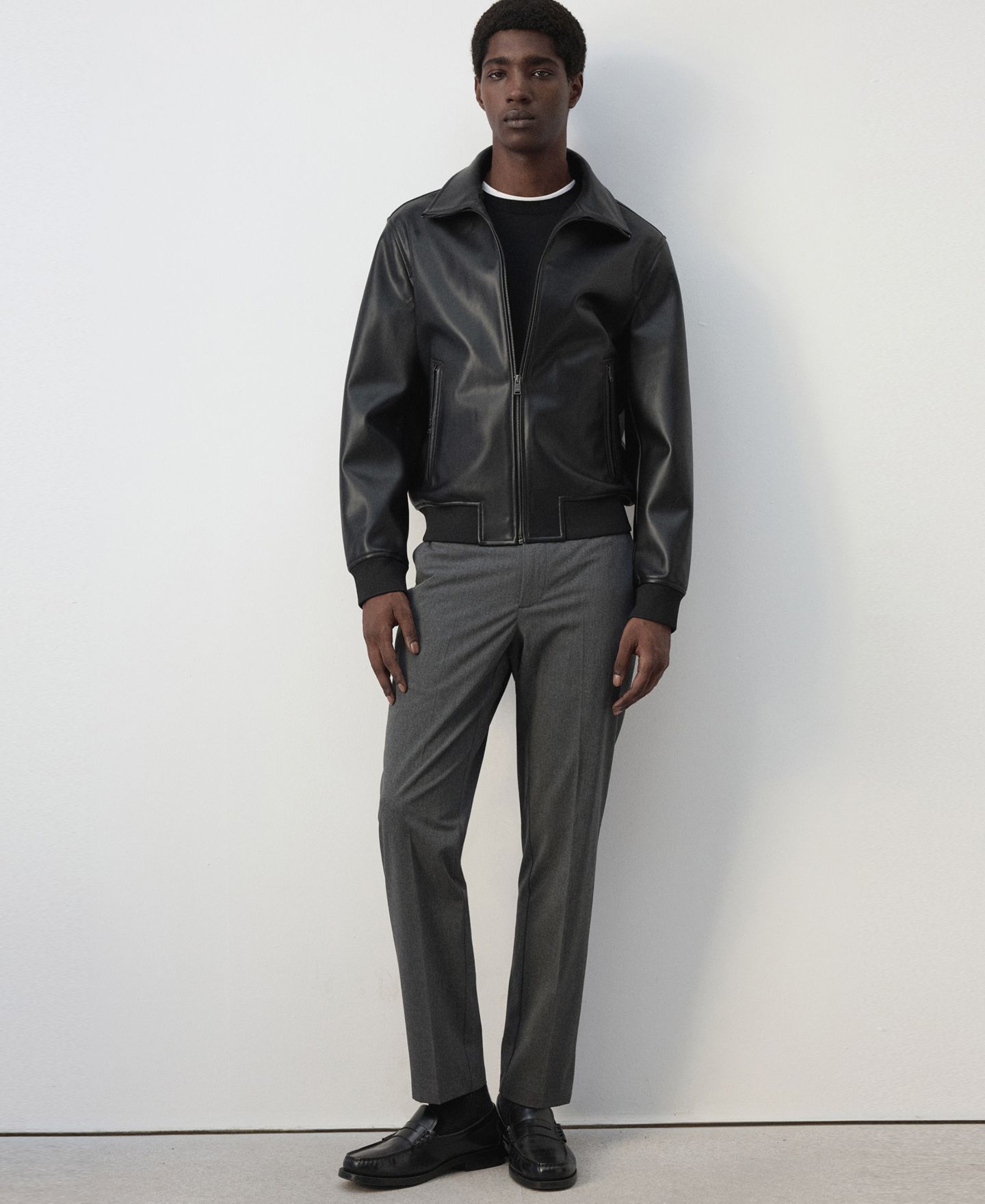 Мужская куртка Mango Julio Slim-Fit Bomber, цвет: Чёрный — фото 2