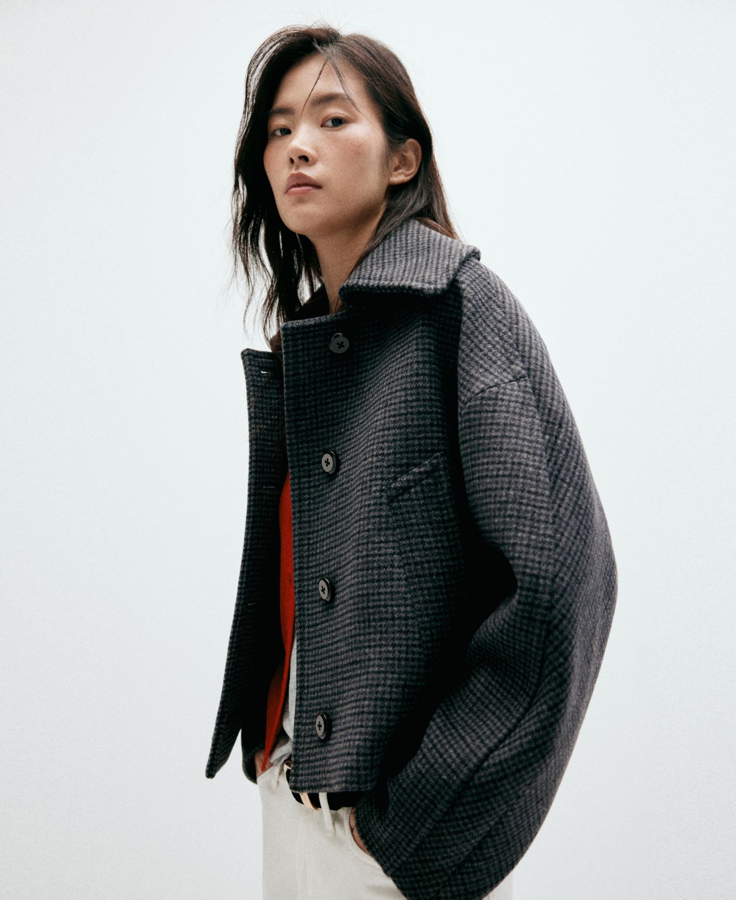 Женская куртка Mango Houndstooth Oversized Wool-Blend, цвет: Тёмно-синий — фото 5