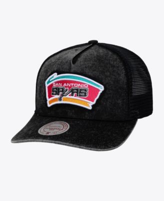 Men's Black San Antonio Spurs Gameday Snow Wash Adjustable Trucker Hat