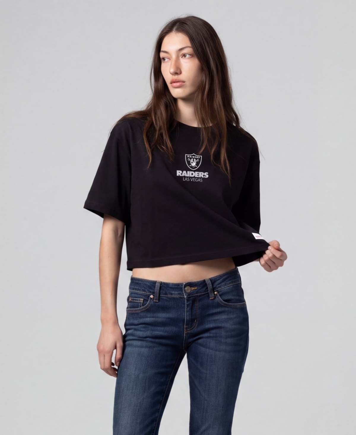 Mitchell & Ness Women's Mitchell Ness Black Las Vegas Raiders Core Essentials Micro Logo Boxy Crop T-Shirt - Black