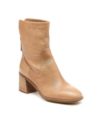 Women's Island Artisan Tanned Leather Block-Heel Ankle Boots