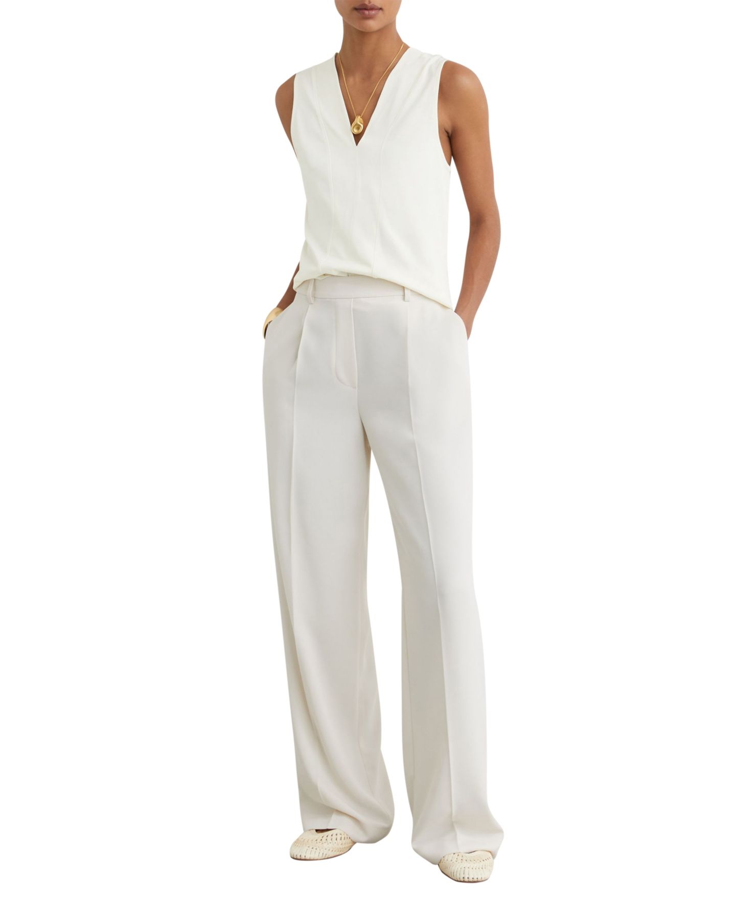 Женская блузка REISS Mira Sleeveless V-Neck, цвет: Слоновая кость — фото 4