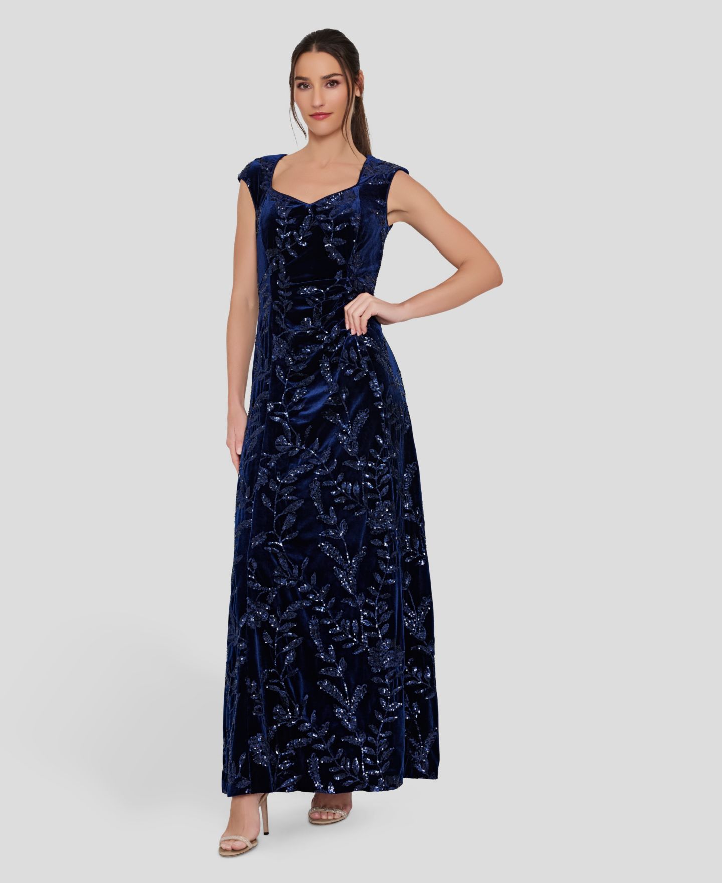 Женское платье Tahari ASL Floral-Print Sequin Velvet Gown, цвет: Тёмно-синий — фото 2