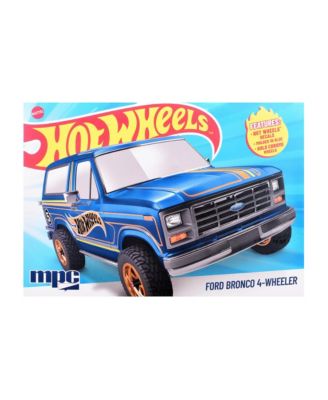 Skill 2 Model Kit Ford Bronco 4-Wheeler "Hot Wheels" 1/25 Plastic Model