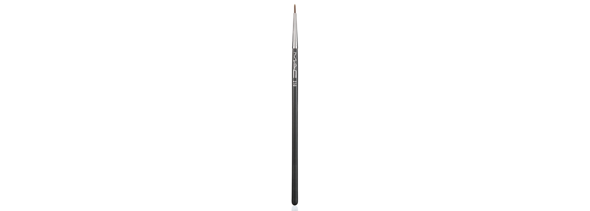 Mac 210 Precise Eye Liner Brush In No Color