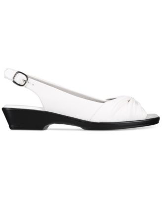 easy street fantasia sandals