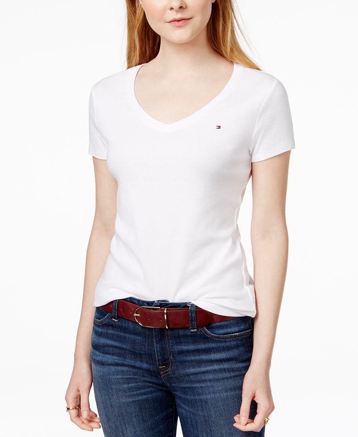 Cirkel indgang Vuggeviser Tommy Hilfiger Women's V-Neck T-Shirt, Created for Macy's - Macy's