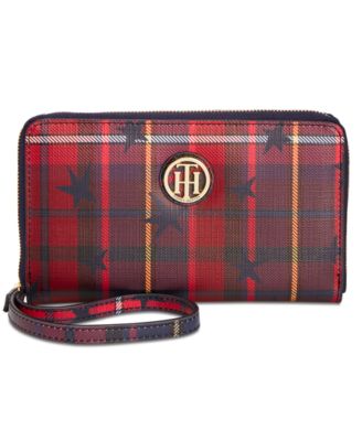 Tommy Hilfiger - TH Serif Signature Textured Carryall Wristlet