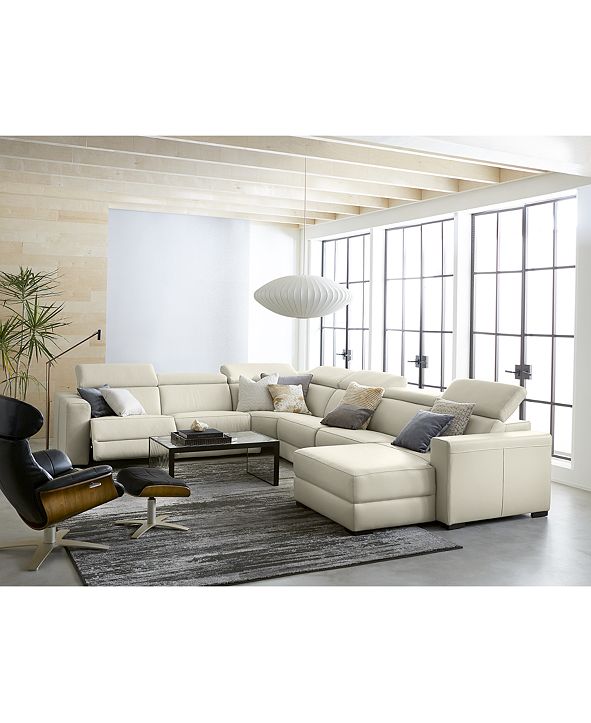 Furniture Nevio 115" 3pc Leather Sectional Sofa with Chaise, 2 Power