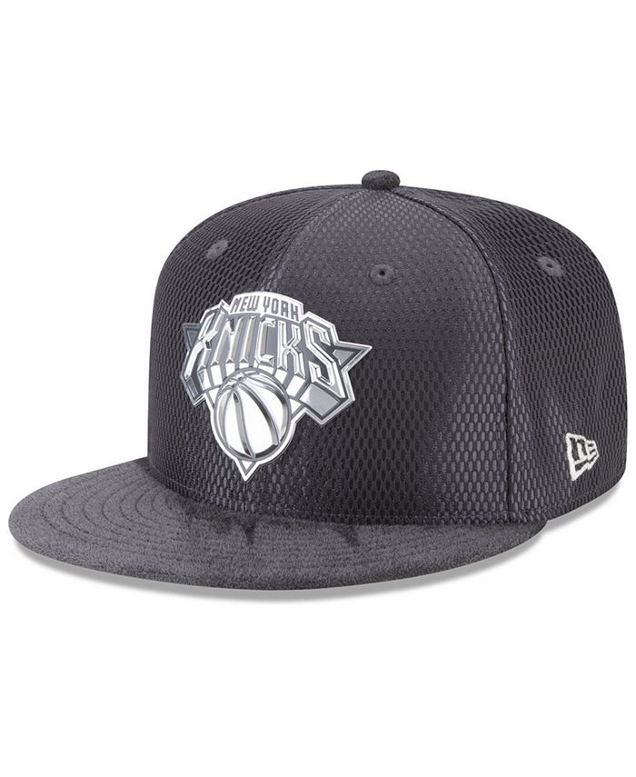 New Era New York Knicks On-Court Graphite Collection 9FIFTY Snapback ...