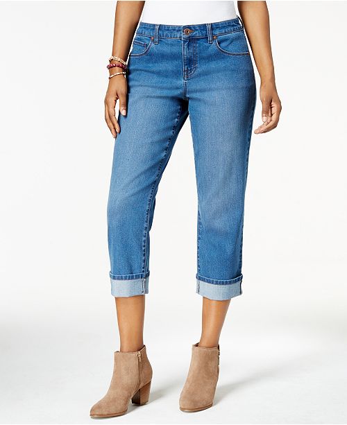 capri jeans and top