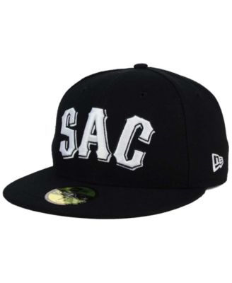 New Era - Black and White 59FIFTY Fitted Cap