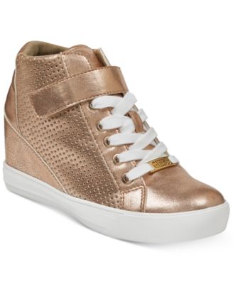 sneaker wedges guess