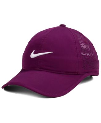 Nike - Women's Performance Cap