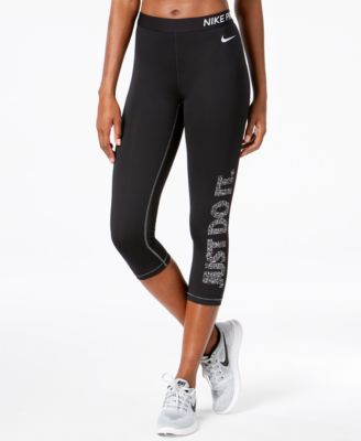 nike pro dri fit capri leggings