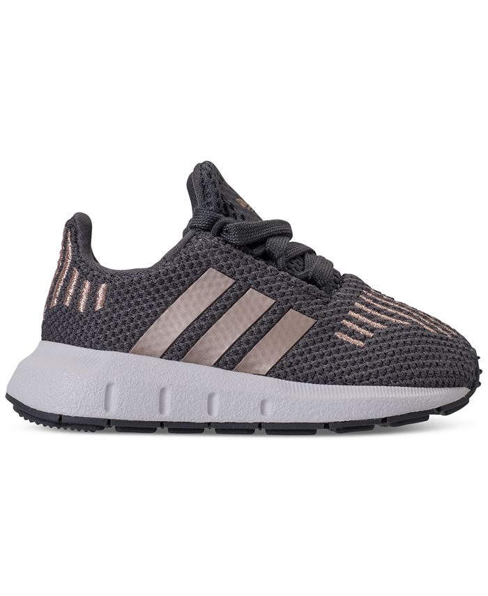 adidas girls swift run