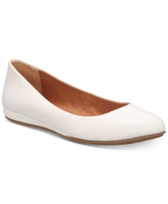anne klein zessy flats