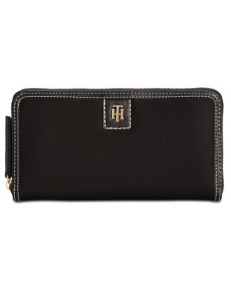 tommy hilfiger julia solid nylon zip wallet