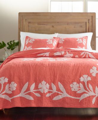 Martha Stewart Collection - Hibiscus Medallion King Quilt