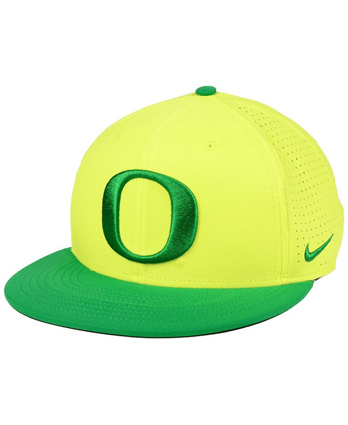 Nike Oregon Ducks Dri-FIT Vapor Snapback Cap - Macy's