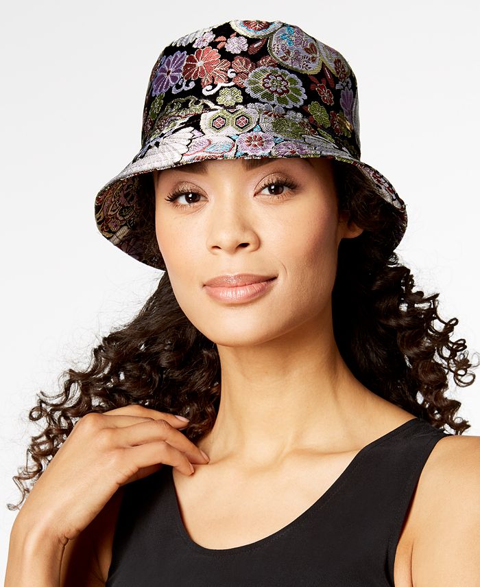 Steve madden hot sale bucket hat