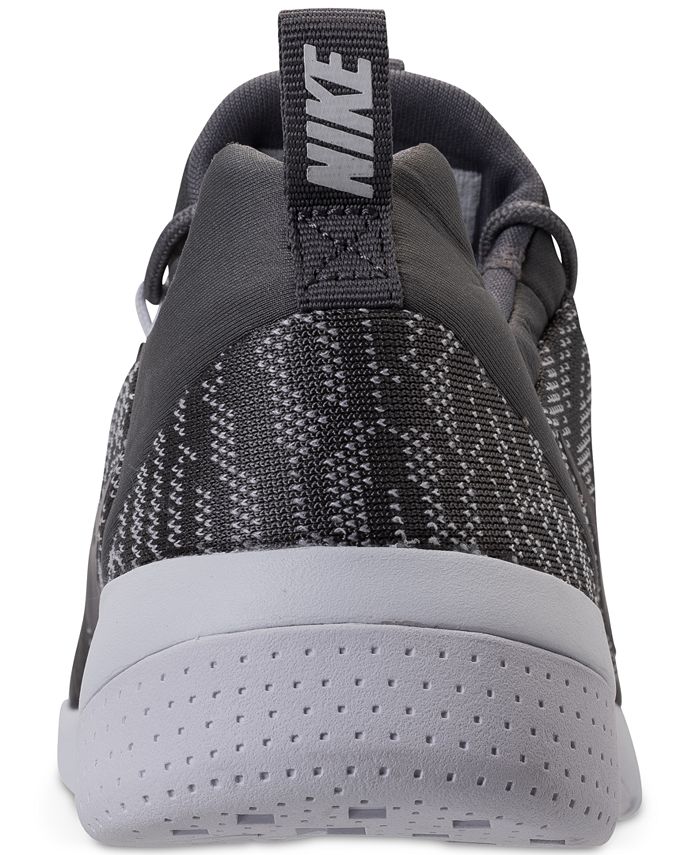 nike ck racer women's