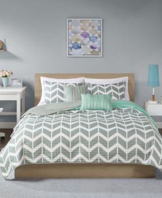 Intelligent Design - Nadia 5-Pc. King/California King Coverlet Set