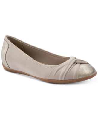 Baretraps - Jolie Hidden Wedge Ballet Flats