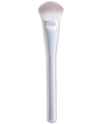 NYX Professional Makeup - Holographic Halo Sculpting Highlighting Brush