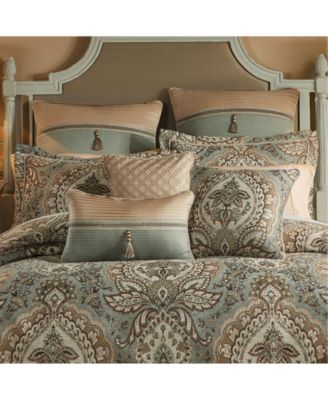 Croscill CLOSEOUT Rea 4 Pc Queen Comforter Set Macy S   9622796 Fpx.tif