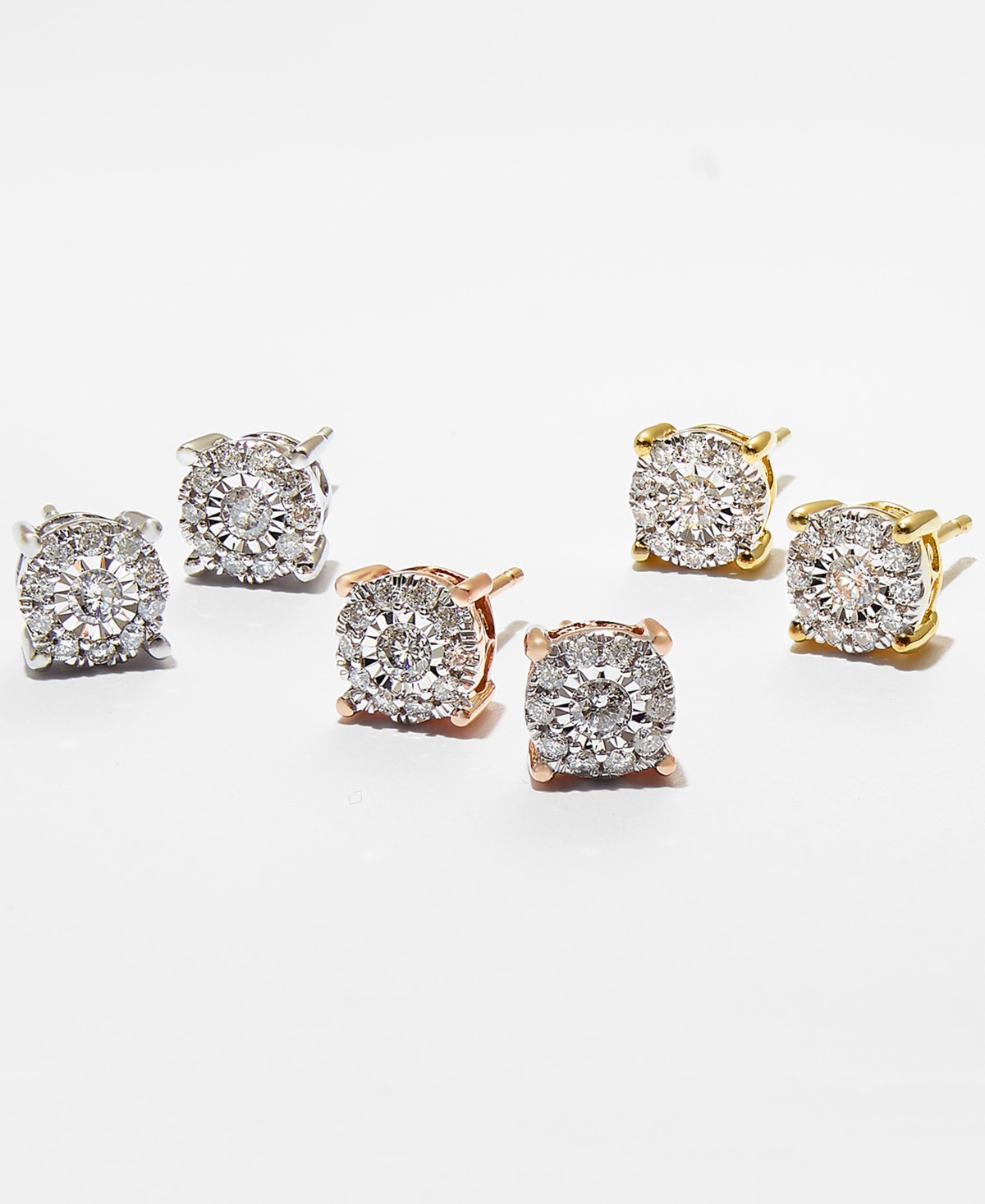 Женские платья Macy's Diamond Stud Earrings (1/3 ct. t.w.) in 14k White, Yellow or Rose Gold — фото 1