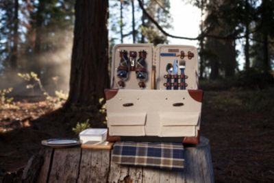 Pioneer Plaid-Accented Tan Picnic Basket