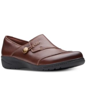 image of Clarks Collection Women-s Cheyn Misha Flats Women-s Shoes