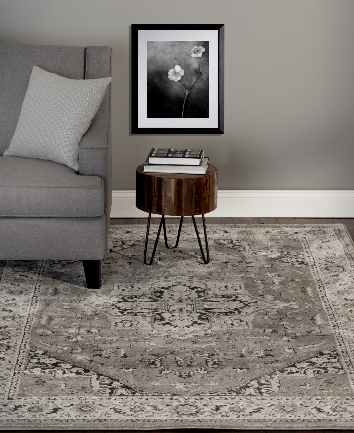 KM HOME LARGO HERIZ 2'3" X 7'7" RUNNER AREA RUG 