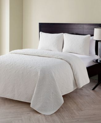 Caroline Embossed 2-Pc. Quilt Set, Twin