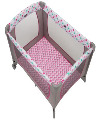 Disney Baby Minnie Mouse Sweet Wonder Play Yard