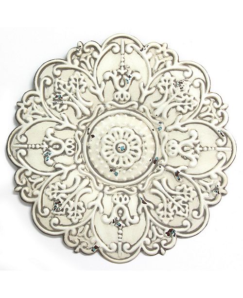 Stratton Home Decor Stratton Home Decor Small White Medallion